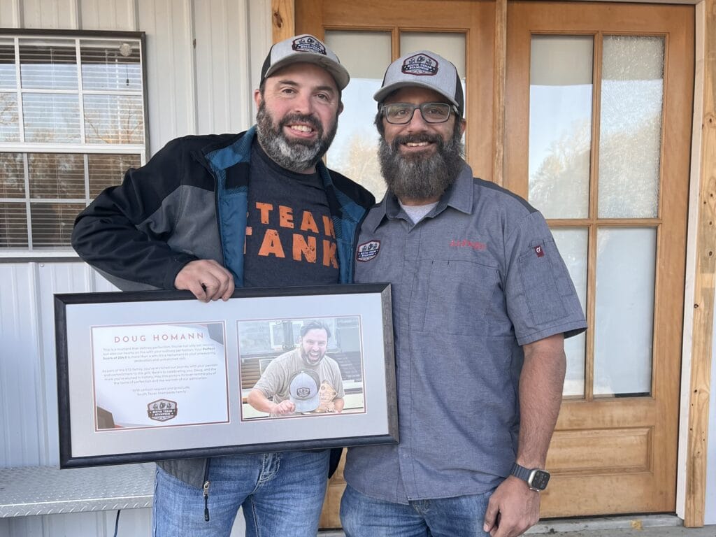 STS Triumphs with 22 Top-Ten Calls and Golden Tickets at Texas Steaknado State Championship 2 STS awarding Doug for his perfect score in Junction City, AR.