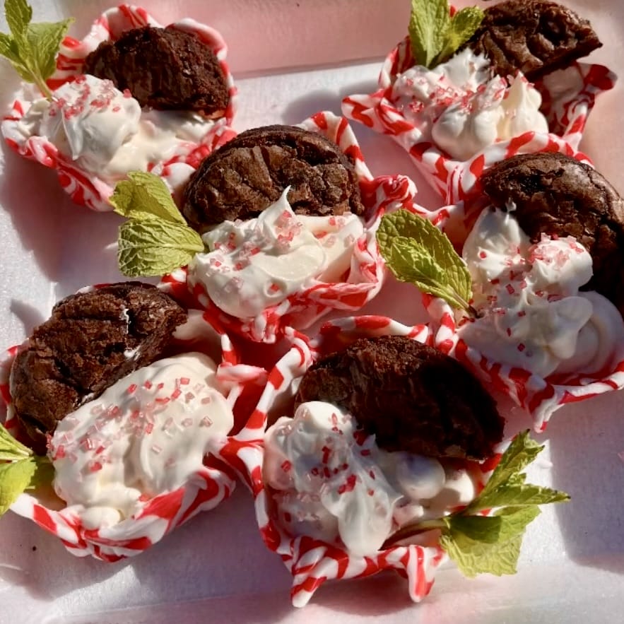 STS Triumphs with 22 Top-Ten Calls and Golden Tickets at Texas Steaknado State Championship 8 Angela's Peppermint Bowls and Brownie with Peppermint Trifle